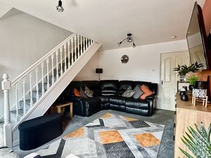 Lounge- click for photo gallery